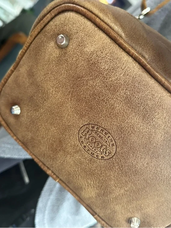 roots Drawstring Bucket Bag - Picture 7 of 9